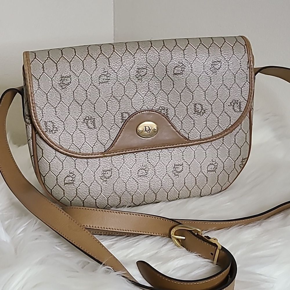 💯Authentic Christian Dior Crossbody Bag🍀 - Picture 17 of 17